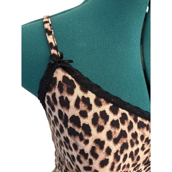 Women’s Medium Animal Print Sleeveless Y2K Babydoll Top GUC - Picture 2 of 5